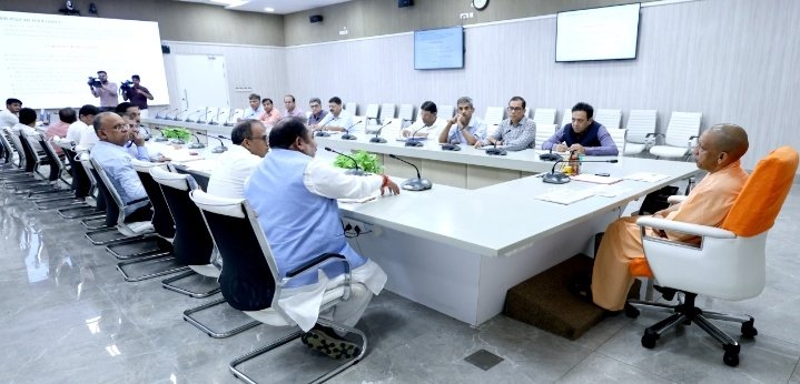 Sanatan Dharma (@_sanatandharma) on Twitter photo The Hon’ble CM <a href="/myogiadityanath/">Yogi Adityanath</a> informed officials that in fy 2024-25, over 3.79 lakh new vehicles have been registered across UP by June, with more than 11 lakh expected by year-end.
Due to incentives for electric vehicles, toll exemptions worth ₹594 crore+ have been provided. The Hon’ble CM <a href="/myogiadityanath/">Yogi Adityanath</a> informed officials that in fy 2024-25, over 3.79 lakh new vehicles have been registered across UP by June, with more than 11 lakh expected by year-end.
Due to incentives for electric vehicles, toll exemptions worth ₹594 crore+ have been provided.