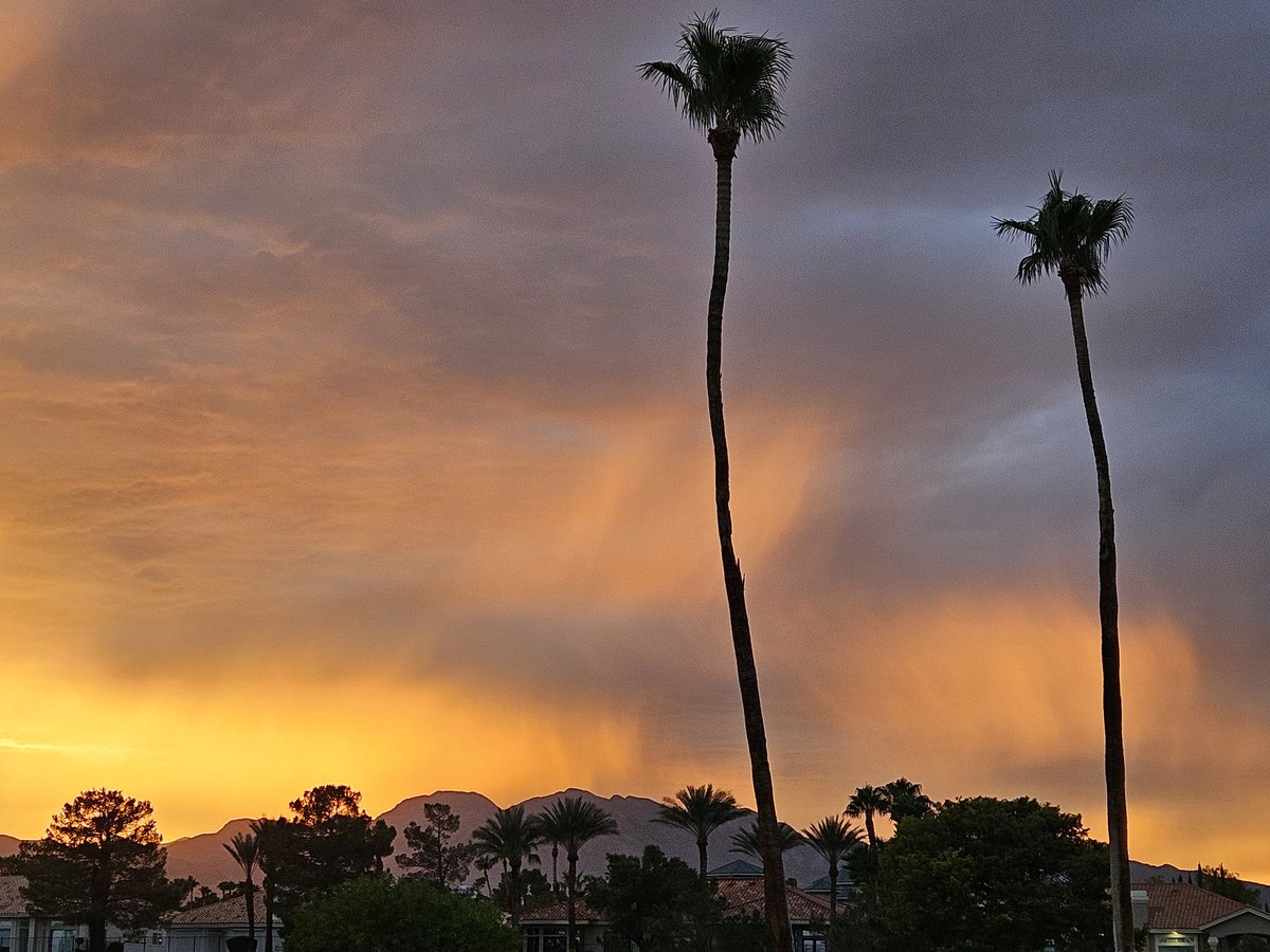 Ben Lam....... (@benbsp) on Twitter photo Monsoon weather returning to Vegas! Makes for cool sunsets, but a bit muggy!! <a href="/FOX5Vegas/">FOX5 Las Vegas</a> <a href="/LasVegasLocally/">Las Vegas Locally 🌴</a> <a href="/NWSVegas/">NWS Las Vegas</a> <a href="/VitalVegas/">Vital Vegas</a> Monsoon weather returning to Vegas! Makes for cool sunsets, but a bit muggy!! <a href="/FOX5Vegas/">FOX5 Las Vegas</a> <a href="/LasVegasLocally/">Las Vegas Locally 🌴</a> <a href="/NWSVegas/">NWS Las Vegas</a> <a href="/VitalVegas/">Vital Vegas</a>