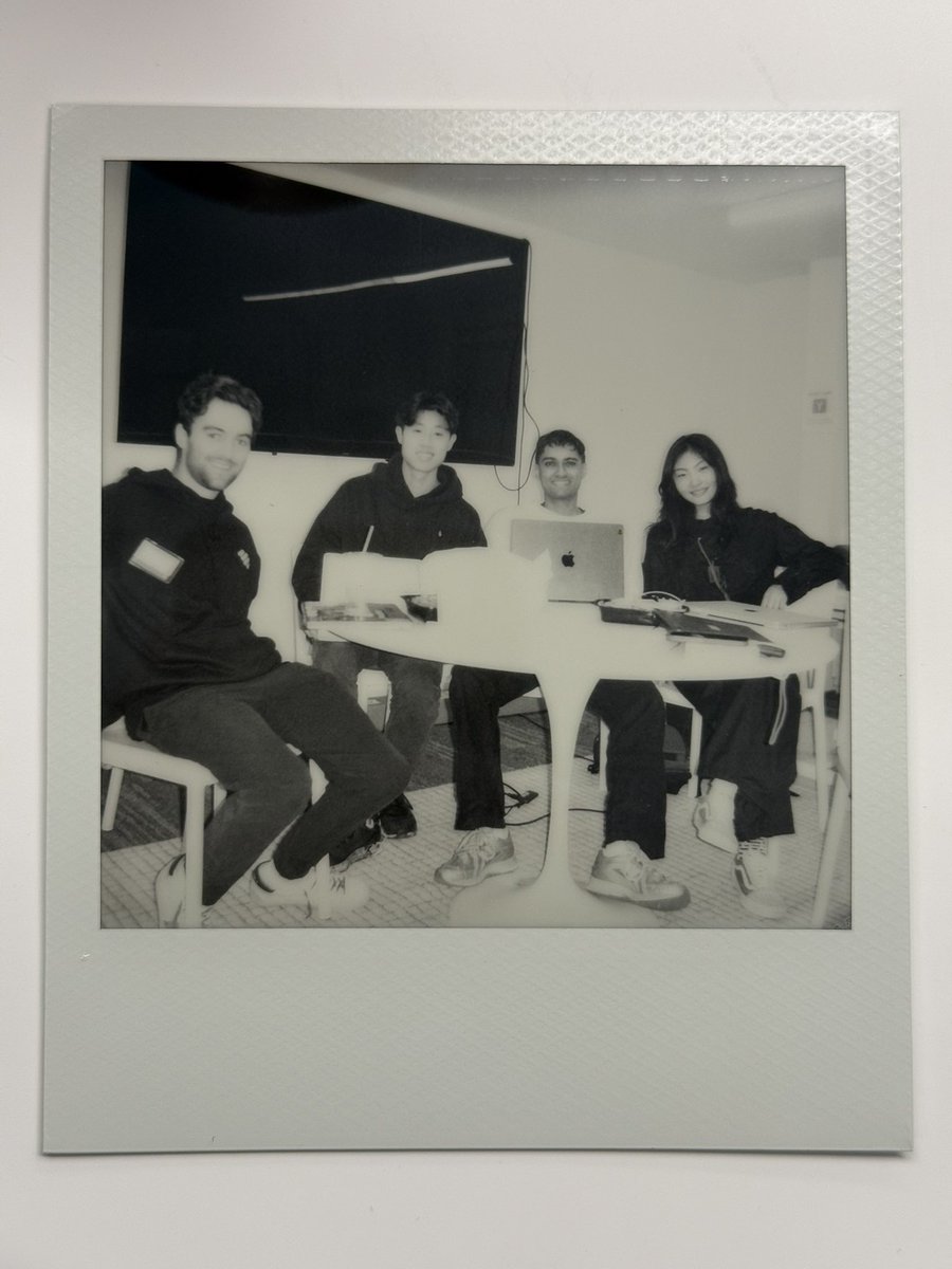 lukeshiels_'s tweet image. we’re in the @ycombinator office throwing the hackathon of the century tonight. Gonna be a movie. 

@OpenAI @AnthropicAI @vercel @_interfere @dedaluslabs @Vapi_AI @convex_dev
