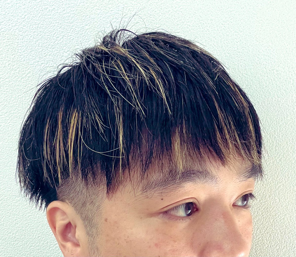 ライブ前にサッパリ

爽快ヘッドスパもしてもらって快適でございます