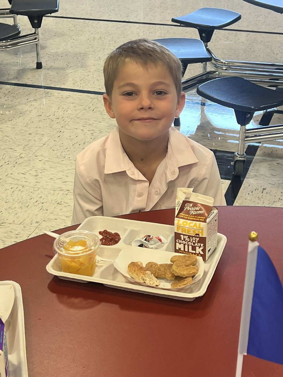 SCEAbramczykAP's tweet image. This week was 🤩😍🥰 
Reunited with friends, First Week Magic that transformed the library into a bowling alley, house sorting, and so many small celebrations in just 5 days. SCE truly is a magical place! 🪄 🐉 #SCEsoars 🧡💚❤️💙