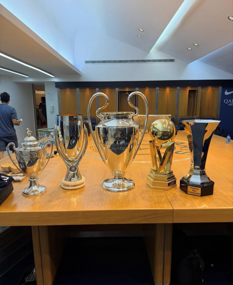 PSGColdPics's tweet image. 