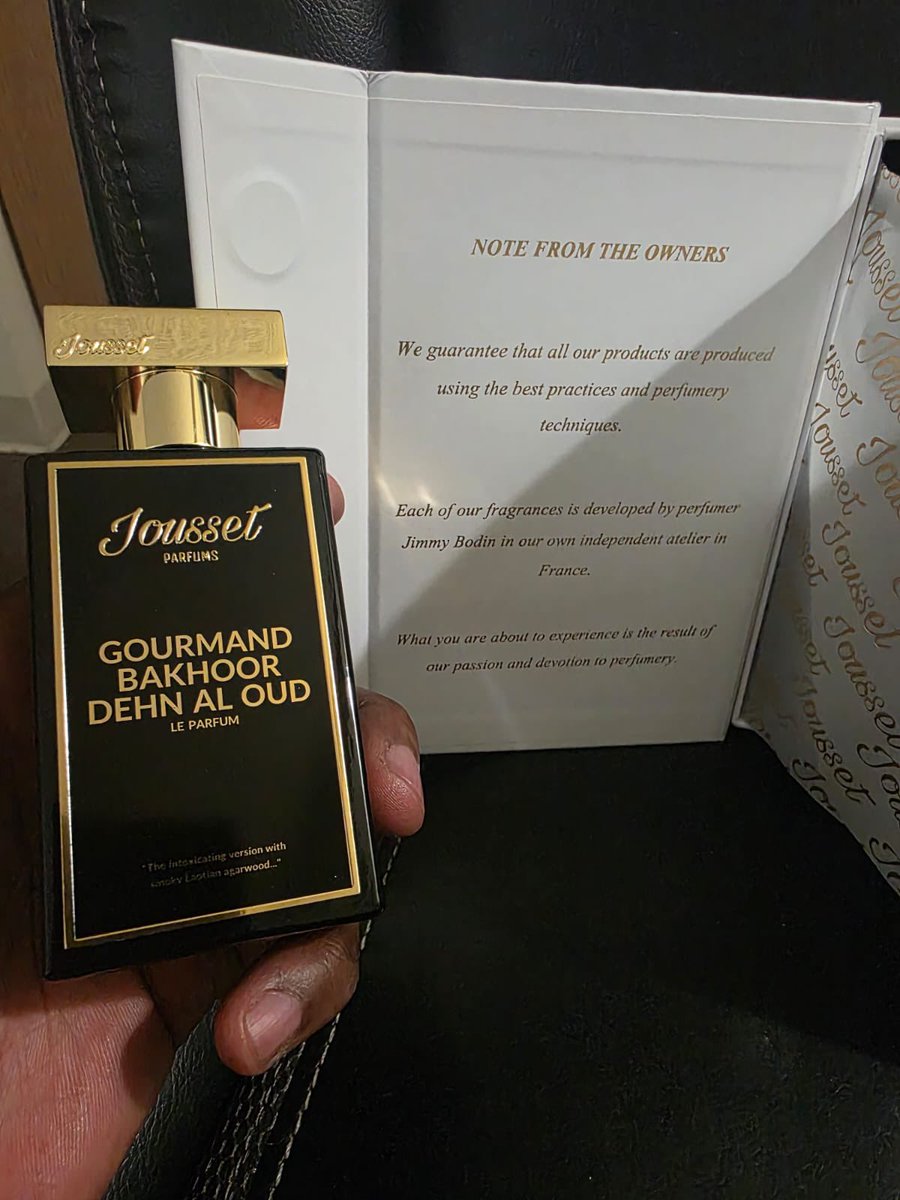 Finally added @joussetparfums Jousset Parfums - Gourmand Bakhoor Dehn Al Oud to my collection . This is a certified masterpiece!!!
#Fragranceconnoisseur
#Fragrancecollector