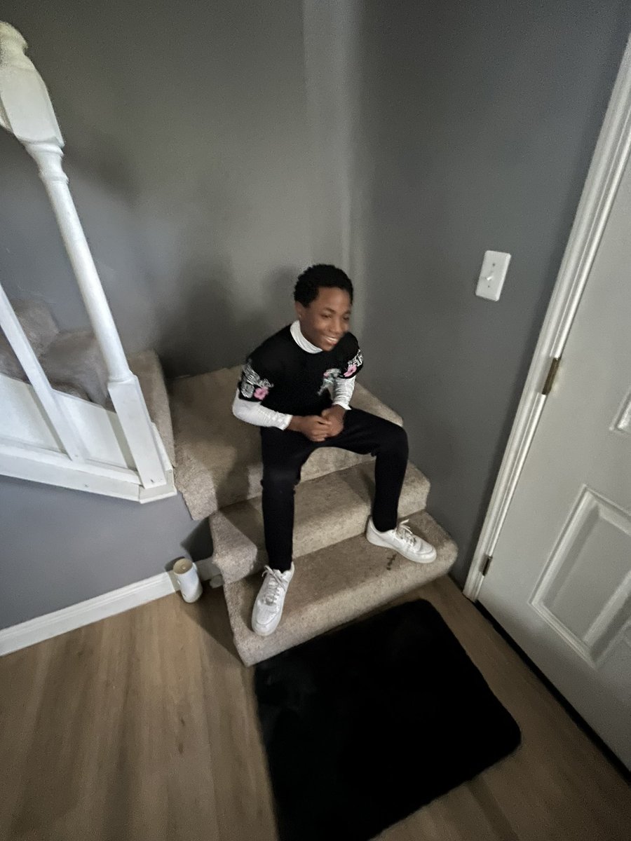 Noah Robinson tweet media