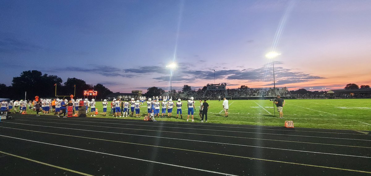 Team effort for the W tonight!

<a href="/ICCoachGoodin/">Max Goodin</a> 
<a href="/indystar/">IndyStar</a> 
<a href="/Bryan_Ault/">Bryan Ault - Midwest Scout</a> 
<a href="/TeamworkQB/">Teamwork QB</a> 
<a href="/ICHS_Football/">Indian Creek Football</a> 
<a href="/INDSportsReport/">Indiana Sports Report</a>