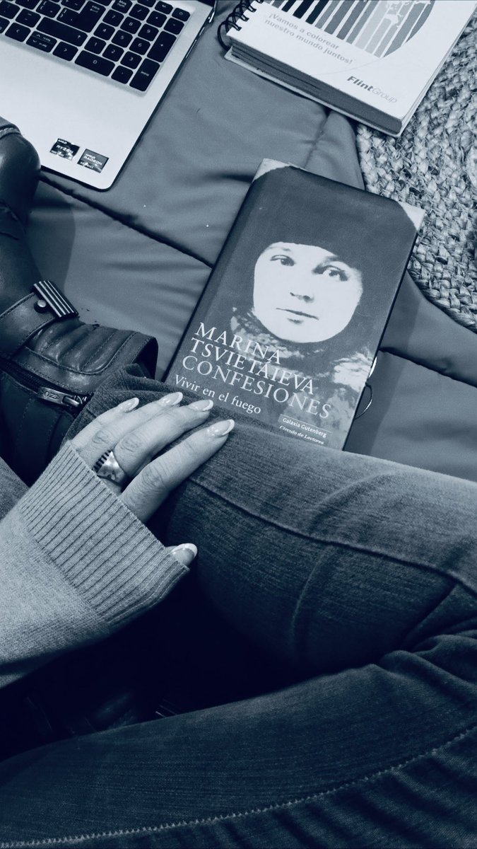 Joseph Brodsky describió la relación entre Marina Tsvietáieva y Boris Pasternak como una de las más  grandes y conmovedoras de la literatura rusa.  
«Entre Borís y yo existe hace ya (1923-1931) ocho años un acuerdo tácito: vivir hasta encontrarnos».   
 Diarios de M. Tsvietáieva