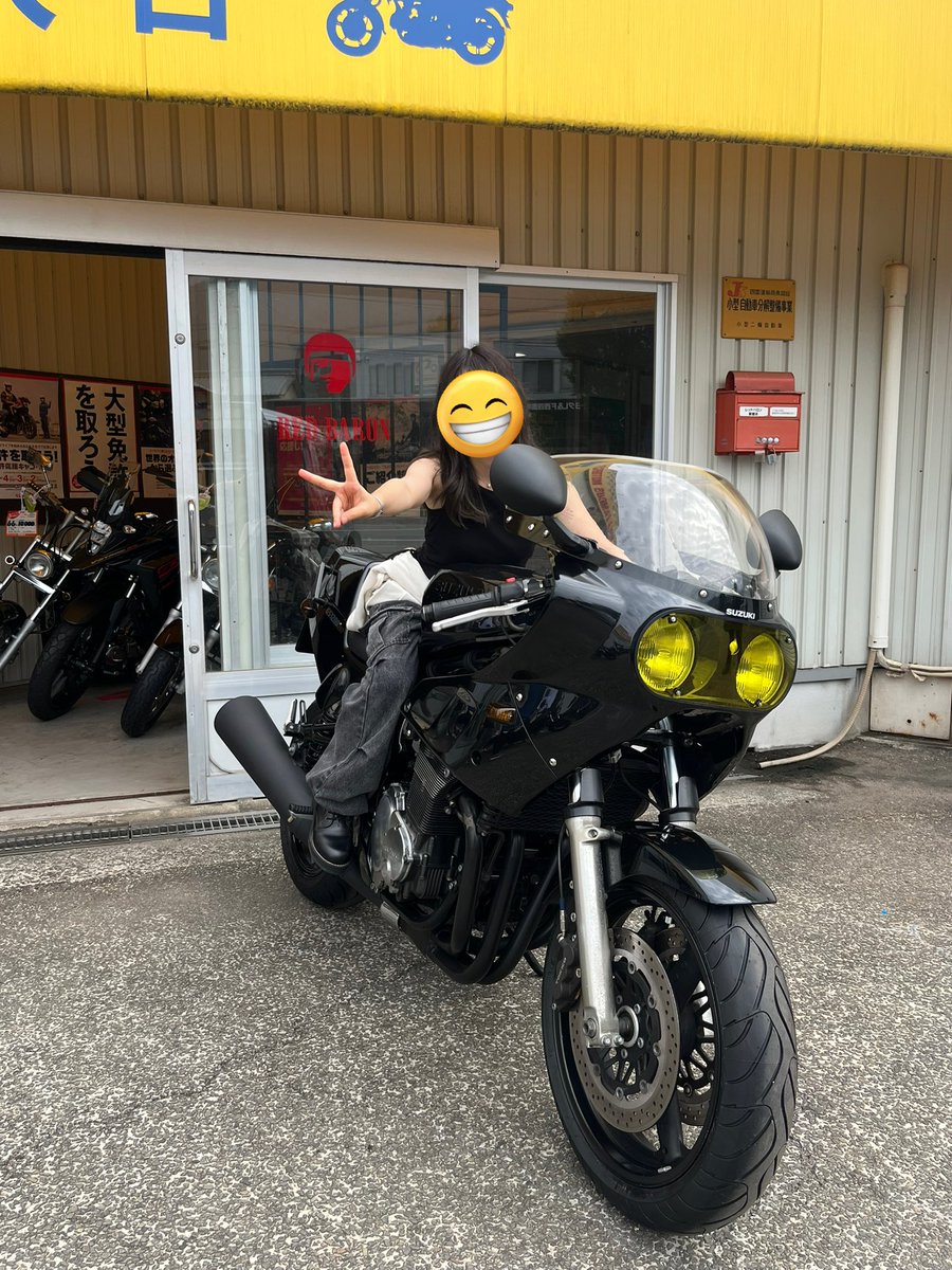 inazuma400haru's tweet photo. 突然ですが！！！
SUZUKI  GS1200SS納車されました✨

お気付きの方もいらっしゃると思いますが、またまた油冷マシンで��🤣
今日からよろしくね、相棒🏍️💨 https://t.co/hpBdWkKvae