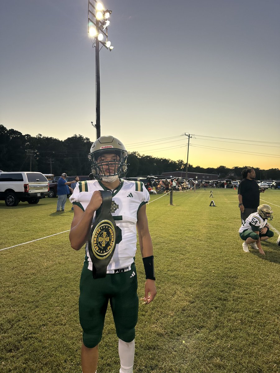 Roanoke Catholic Football tweet media