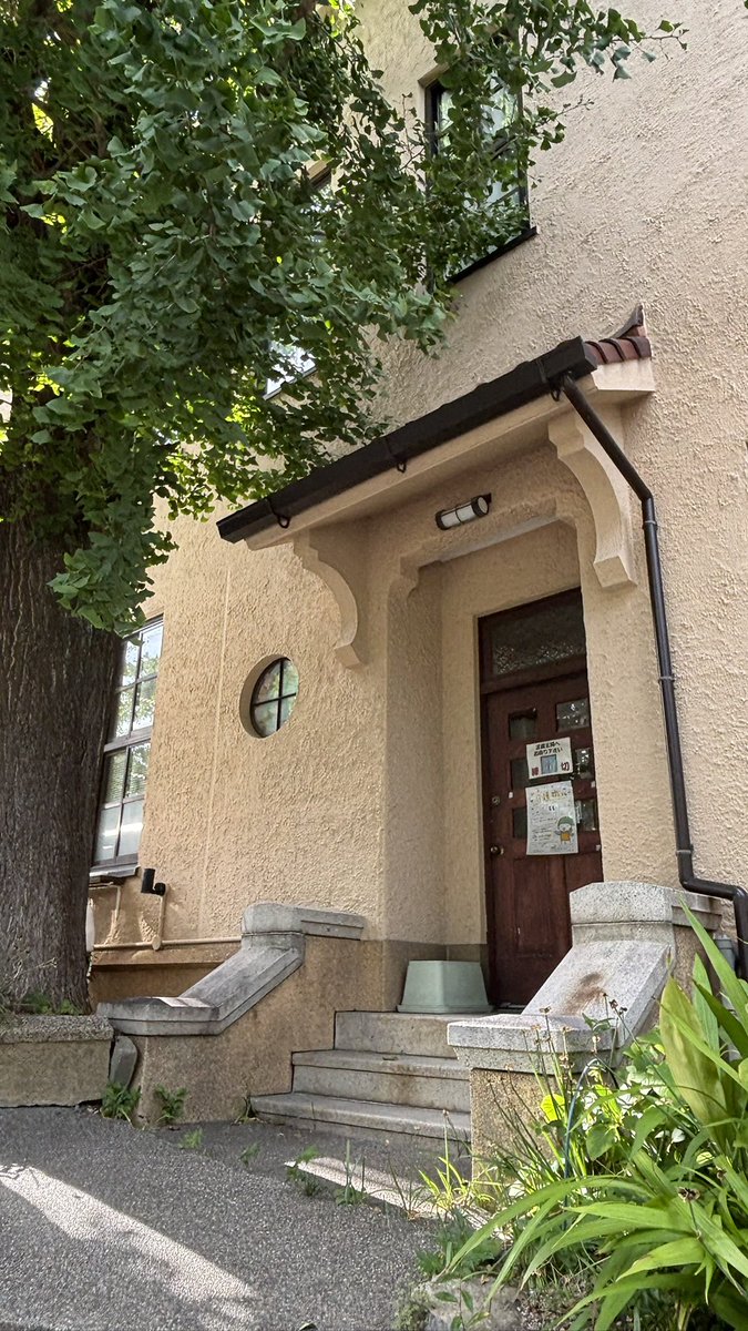 Oldroutewalker's tweet photo. 絵になる建物
京都　紫明会館 https://t.co/hzIlaN2cwZ