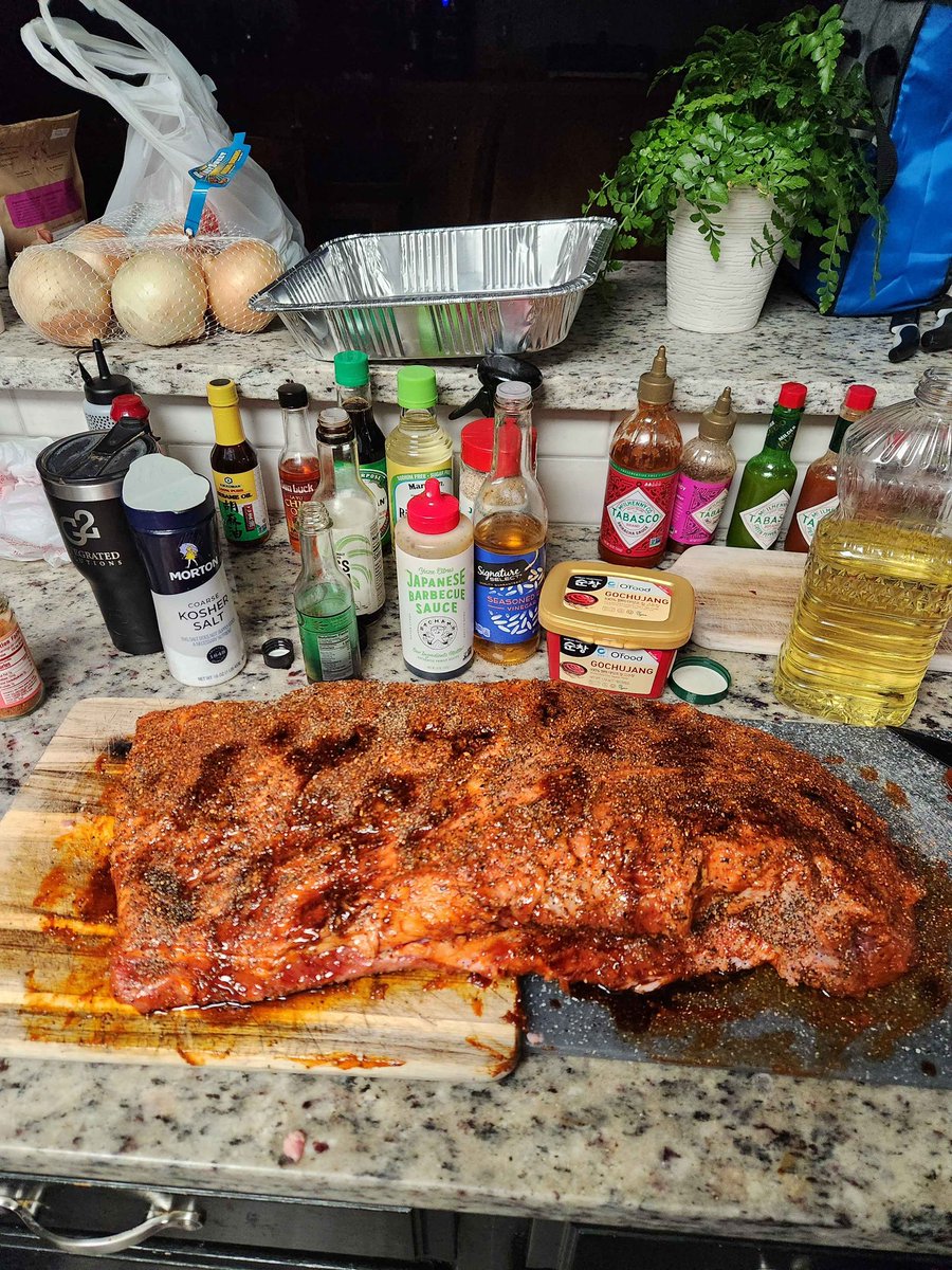 DallasGuardians's tweet photo. Chef @C_Ost9 getting busy tonight for tomorrow’s tailgate.

Who’s ready?
❤️💙🍻 https://t.co/VsswPeiQGS
