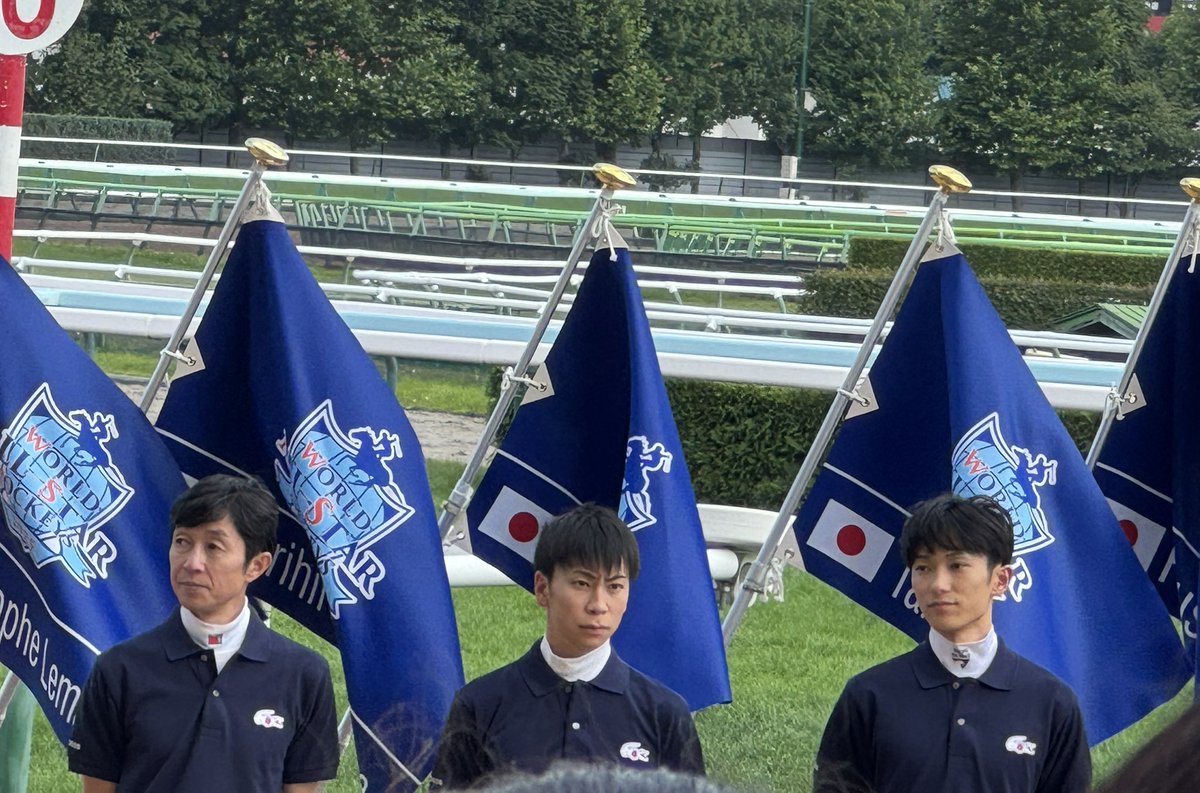 haru_urara0414's tweet photo. いやぁ個人的に良い並びです🥹

#札幌競馬場
#WAJS https://t.co/TutGXIzaiN