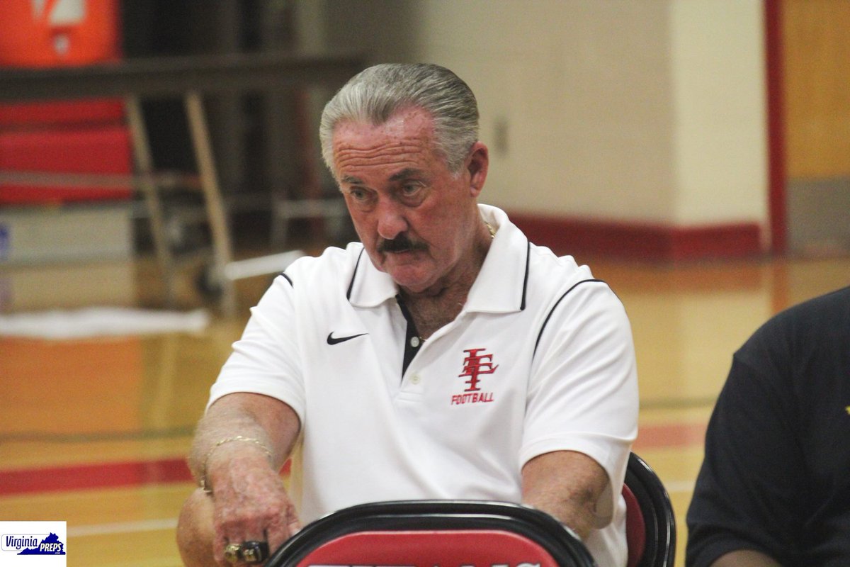 hatfieldsports's tweet image. Sad to pass along that former Lake Taylor Head Football Coach Billy Morrow has passed away, current Titans Head Coach Hank Sawyer has confirmed to us at @VaPrepsRivals.

Morrow coached the Titans from 1979-91.  He led them to their first ever playoff win in 1982, a year when they…