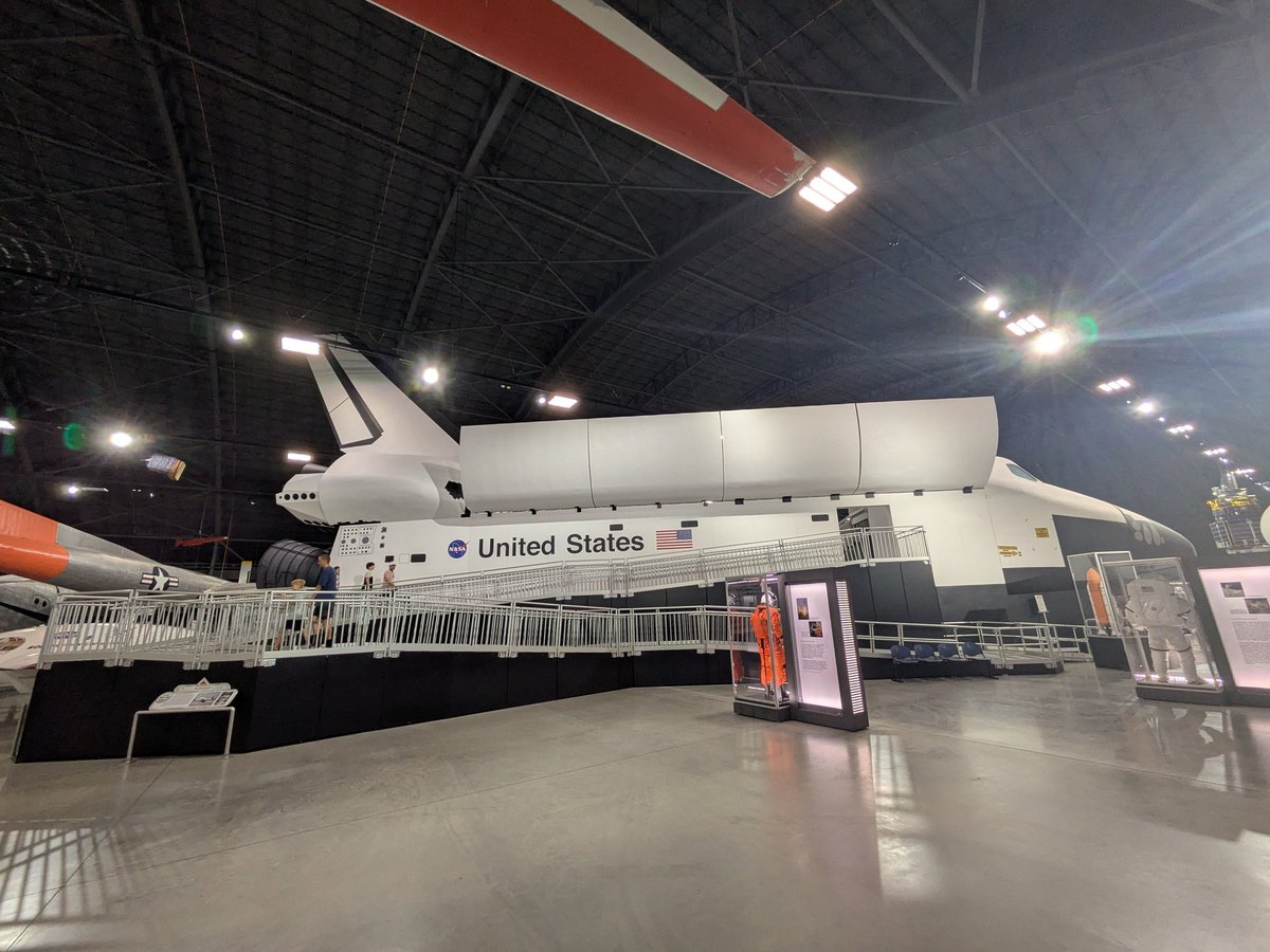 LuaRhonald's tweet photo. This Space Shuttle Crew Compartment Trainer was originally from the NASA Johnson Space Center in Houston. Now visitors can walk up and see the flight deck, cockpit and payload bay. @AFmuseum @NASA_Johnson #NASA https://t.co/aMzTB6tq7r