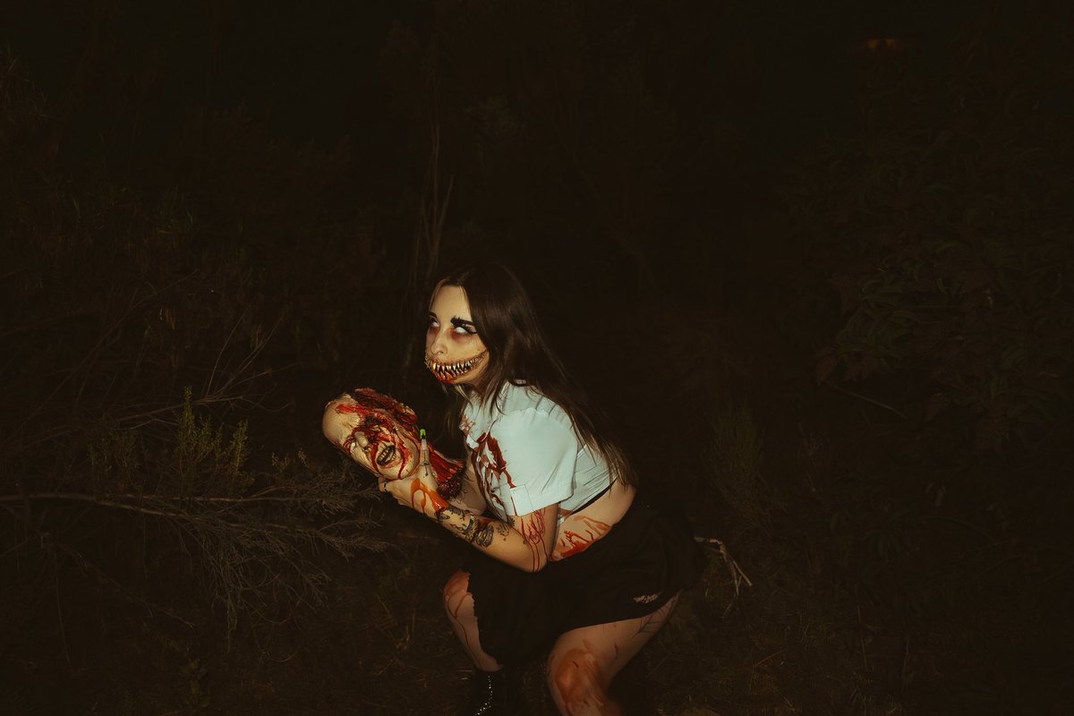 Bye summer hello horror 🖤