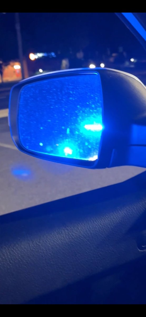 Emily Saxton tweet media