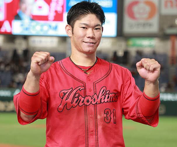 宗八氏、㊗️日本一❗️

大好きな🍶で祝杯を。

坂倉さま、準優勝👏。

決勝戦らしいえぇ試合でした。

選手、関係者、アルプス席の皆さん、暑い中お疲れ様でした。

＃沖繩尚学
＃日大三高
＃安仁屋宗八
＃坂倉将吾