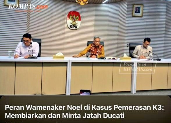 Hah?! Hanya demi Ducatti dan duit 3 milyar dia tega membiarkan pemerasan kepada para buruh?

Seorang yang berjiwa PENJILAT memang tidak akan pernah bisa idealis. Bakat korupsi sudah tercipta sejak otaknya memaklumi semua kejahatan Sang BERHALA.