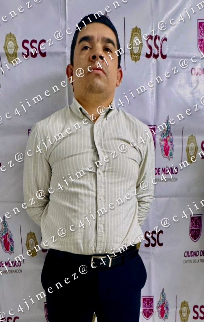 CAEN los Q ROBARON a <a href="/ebuenfil/">Erika Buenfil.</a>; 1 es COLOMBIANO
Jaime Mtz 🇨🇴
Enrique Nicolás
Entraban a estacionamientos de centros comerciales y abrían autos.
Se metieron al de <a href="/MitikahMall/">Mítikah Centro Comercial</a> y robaron del carro de Erika Buenfil.
Agentes de Inteligencia de <a href="/SSC_CDMX/">SSC CDMX</a> los ubicaron y detuvieron.