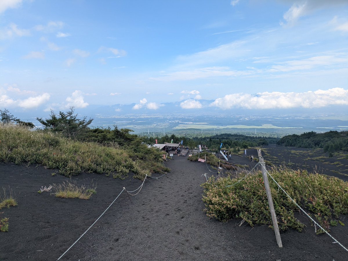下山
大砂走りほんとにしんどかった
