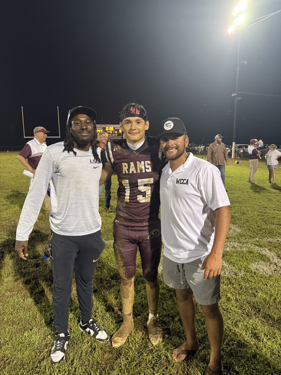 Got our first win to start the season 1-0
Stat line
-1 Td
-1 int
-3 tackles
-1 forced fumble