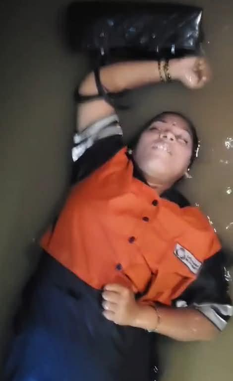 Another Sanitary worker dies while trying to walk through a flooded street in Kannagi nagar settlement Chennai due to electrocution. This was due to an electric wire unattended. A Dalit ,her death is caused by administrative negligence.

Chennai sees at least one death of a