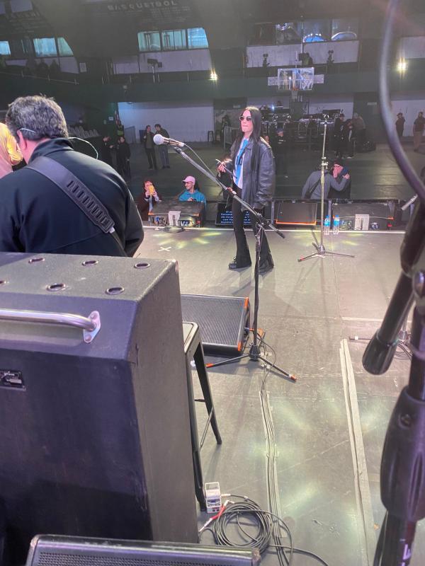 Prueba de sonido! Lali con la Bersuit