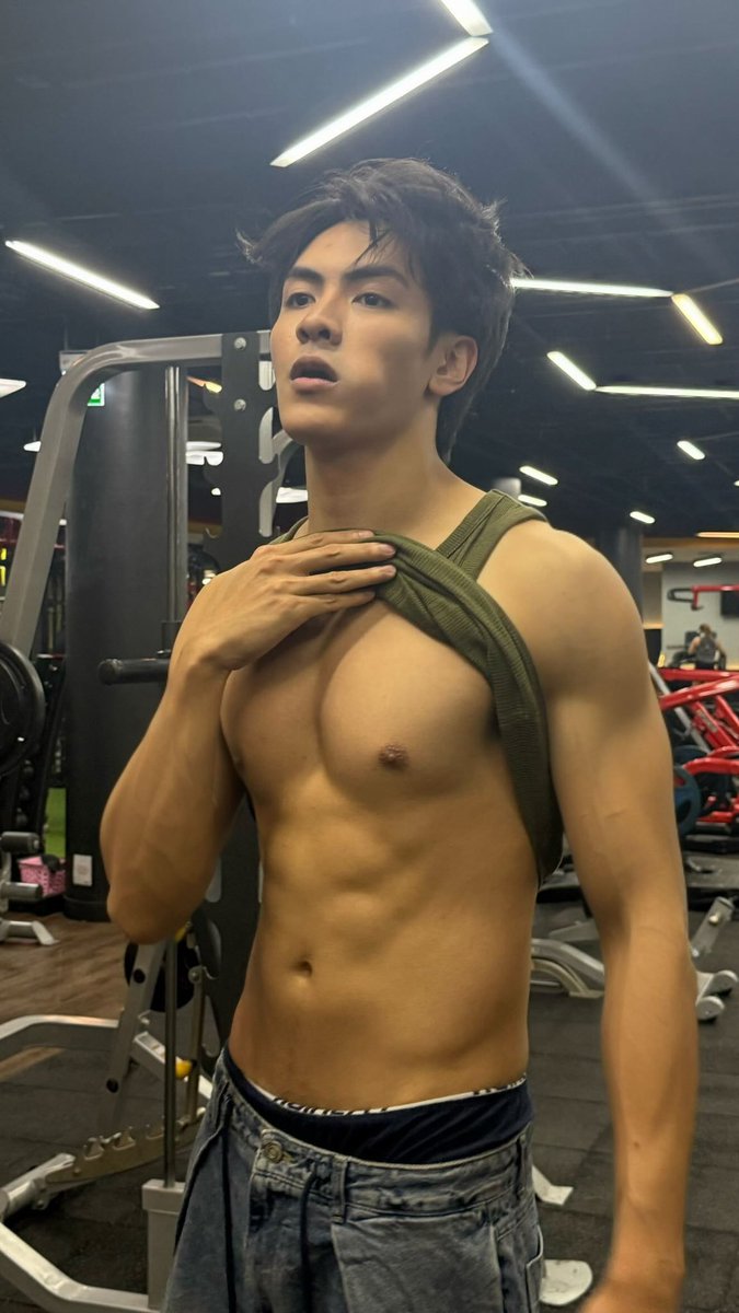 Archen (2001) tweet media