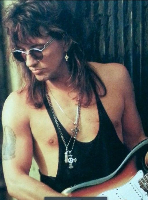 SamboraNation's tweet photo. For today's #StrangerInThisTown celebration we're bringing you more promo photoshoot goodness!
#SamboraNation #RichieSambora @TheRealSambora https://t.co/78lTprKSds