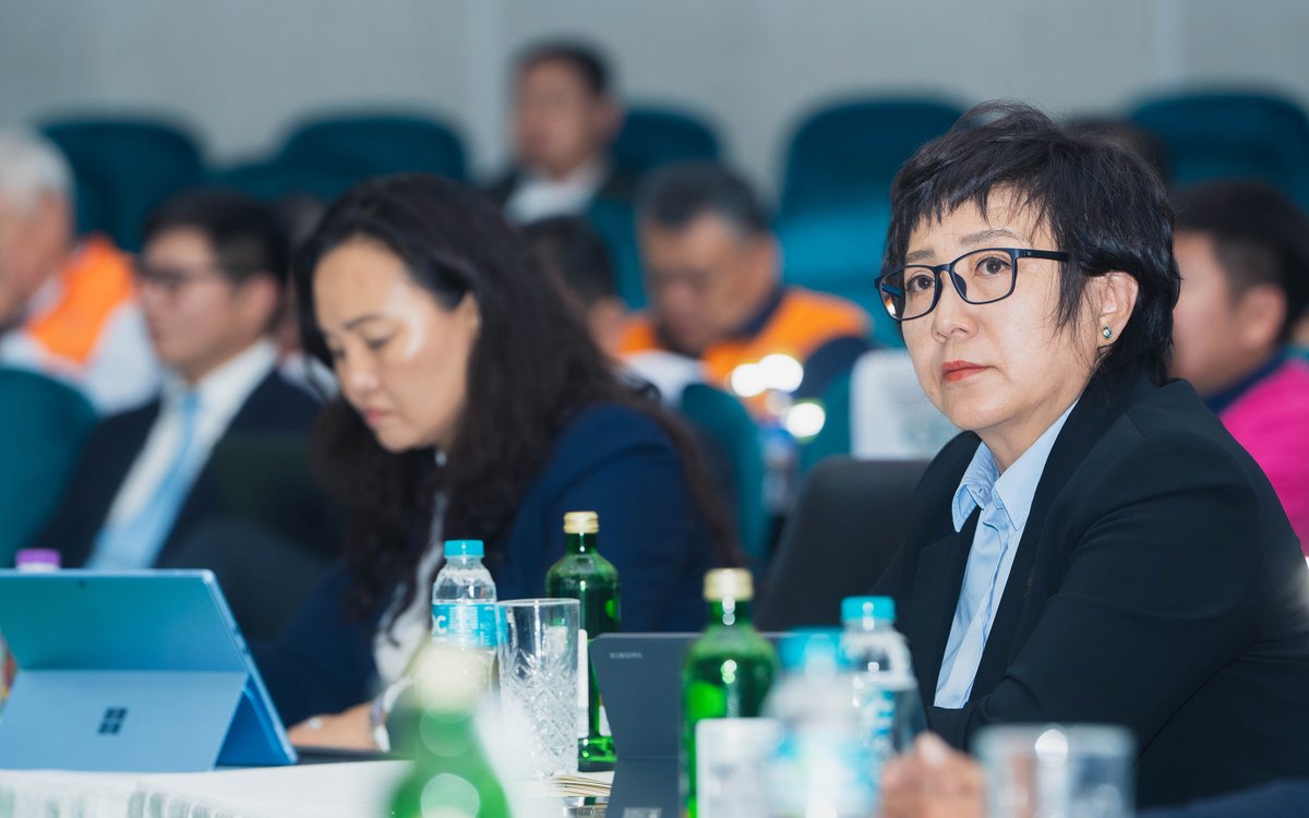 🔰“Эрдэнэс Монгол”  нэгдлийн эхний хагас жилийн ажлын үр дүн-өвөлжилтийн бэлтгэл ажлын зөвлөгөөнийг    гурав дахь жилдээ ““Эрдэнэт үйлдвэр” ТӨҮГ-т зохион байгууллаа.
🌐Дэлгэрэнгүйг:erdenesmongol.mn/mn/news/264