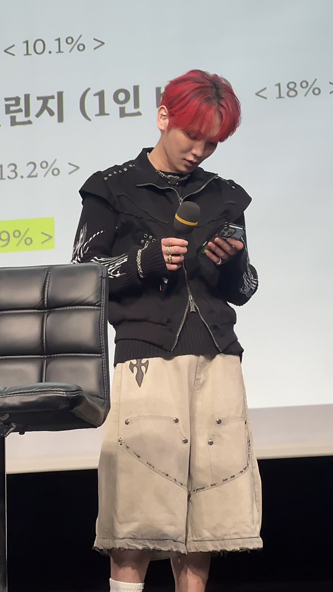 먀옹 tweet media