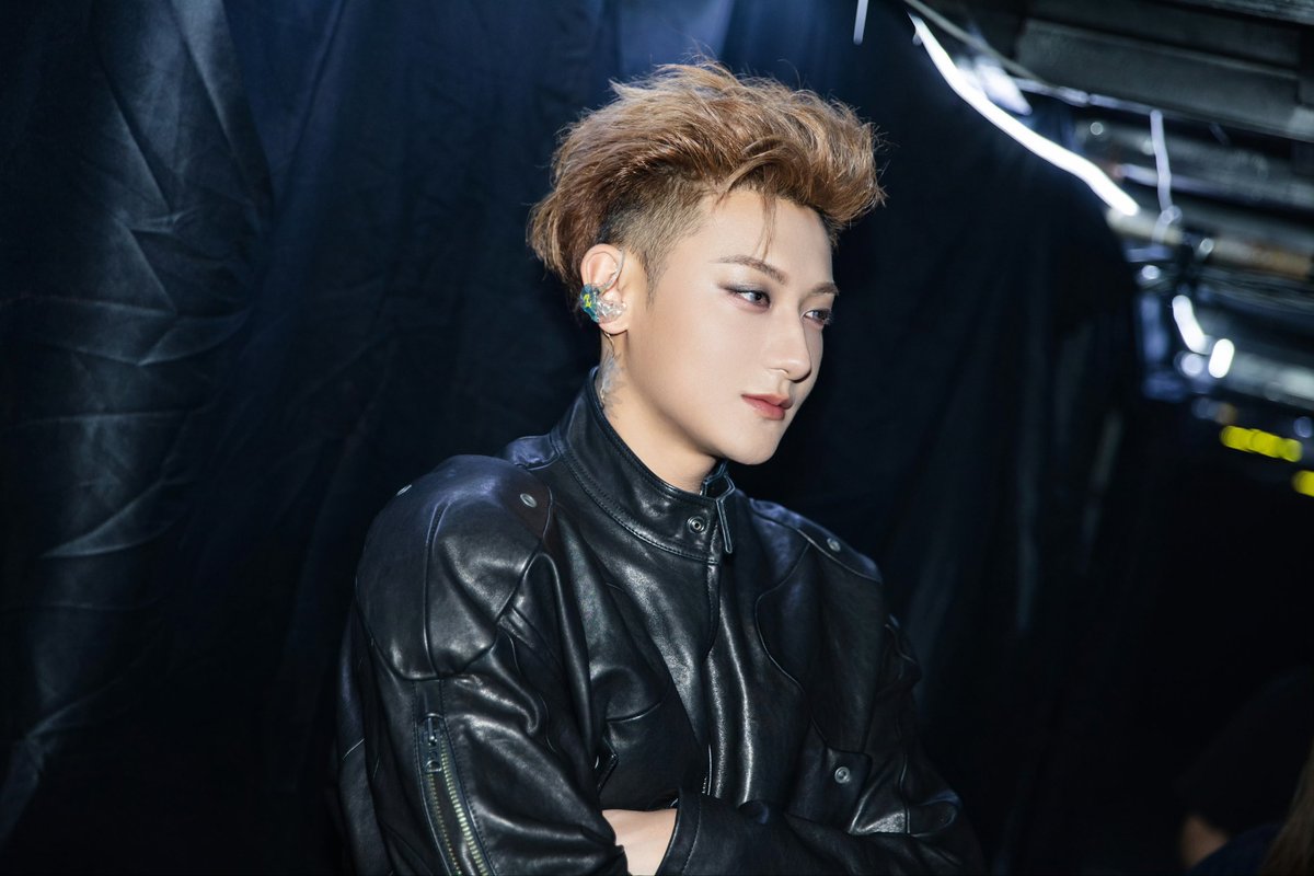 BaiduZTAOBar | 黄子韬吧 tweet media