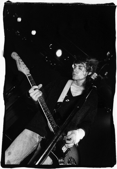 hourly kurt cobain (@hourly_cobain) on Twitter photo 