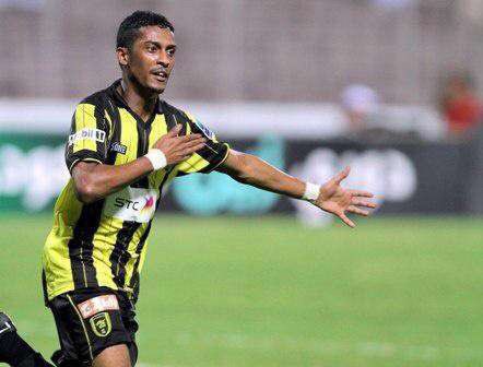 صباح المجد والقوة ياذهب

أحب أشارككم ولأول مرة شيء في قلبي
أنا عاشق إتحادي وجمهوره الوفي عشقي

جمهور عظيم وقوي بكل معنى الكلمة
شكراً لحبكم وجعلكم دايم بخير

وأنا للأبد ما أنسى وقفتكم ودعمكم لي
وأنا معكم للأبد يانمور
لأن الوفاء أساس كل علاقة حقيقية 💛