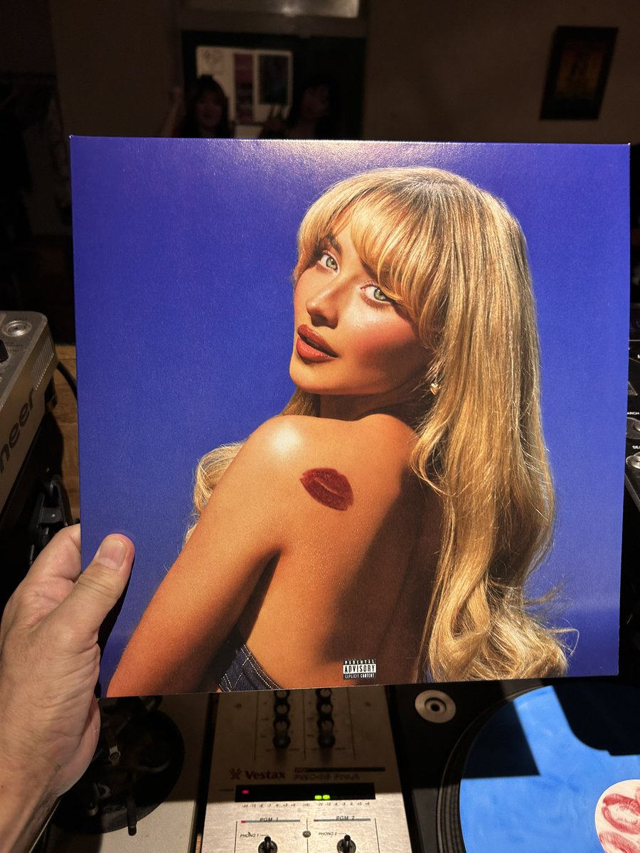 昨晩のハニバニで80sに混じってサブリナカーペンターが響きました！Espresso, Taste, Please Please Please