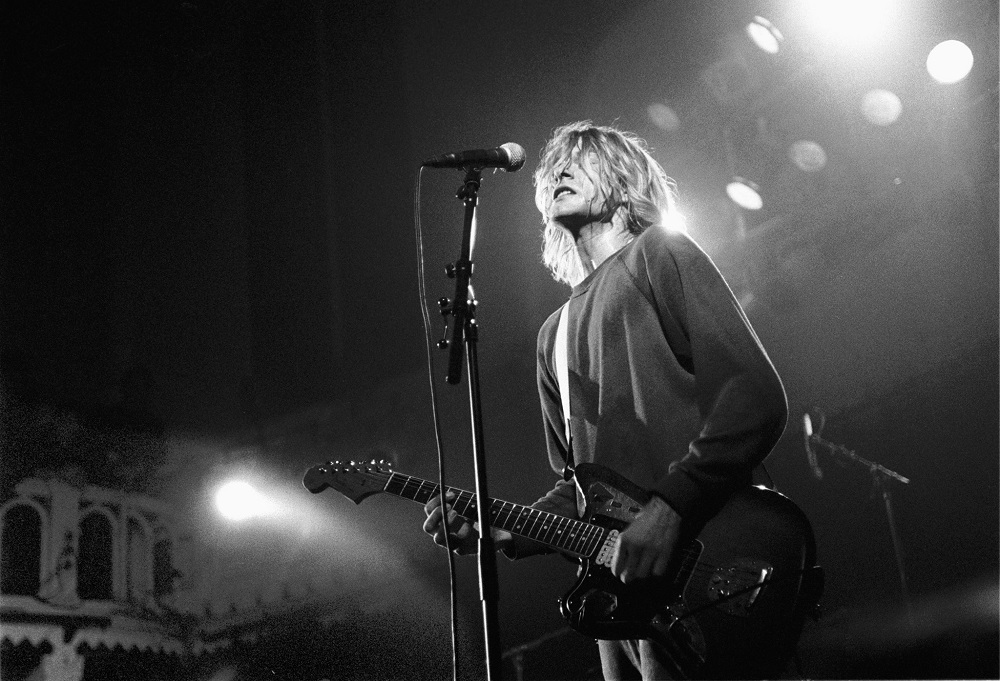 hourly kurt cobain (@hourly_cobain) on Twitter photo 