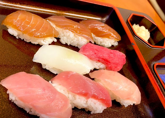 島最後のごはんは島寿司じゃ…っ

カメ寿司もあるのでよき
うまみみみみみみみみみみみみみみみみみ 