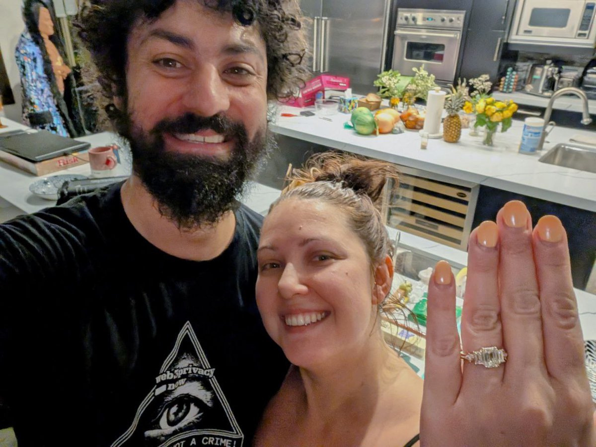 gonna marry <a href="/evabeylin/">Eva Beylin</a> 🥰