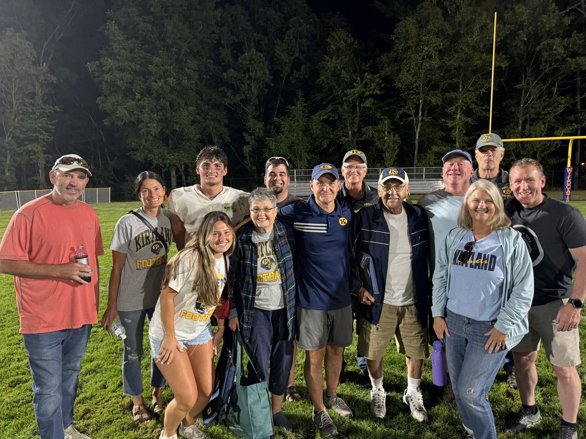 It was a special night for the LaVerde Family.

20 years ago, Tiger LaVerde was the offensive coordinator at Franklin PA after serving as head coach from 2001-03.

Tonight, he celebrated his 245th win at Kirtland, improving to 245-21 with the Hornets &amp; 265-31 in his career.