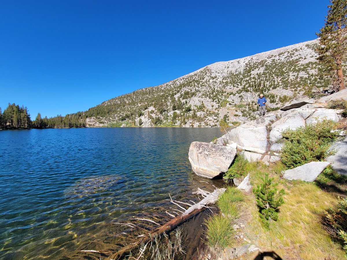 MethodsNFT's tweet image. Mission Accomplished!!!

Took my 9yr old on the John Muir Trail (JMT) for a 3 day-2 night backpacking trip. We did 34 miles in the 3 days and went over a 10,898ft pass!  I&apos;m so proud of him! He crushed it, and we had a great time with awesome memories!