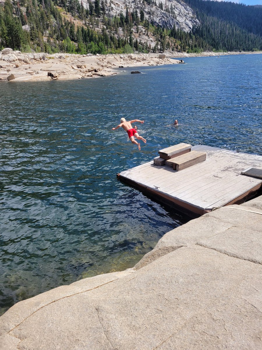 MethodsNFT's tweet image. Mission Accomplished!!!

Took my 9yr old on the John Muir Trail (JMT) for a 3 day-2 night backpacking trip. We did 34 miles in the 3 days and went over a 10,898ft pass!  I&apos;m so proud of him! He crushed it, and we had a great time with awesome memories!