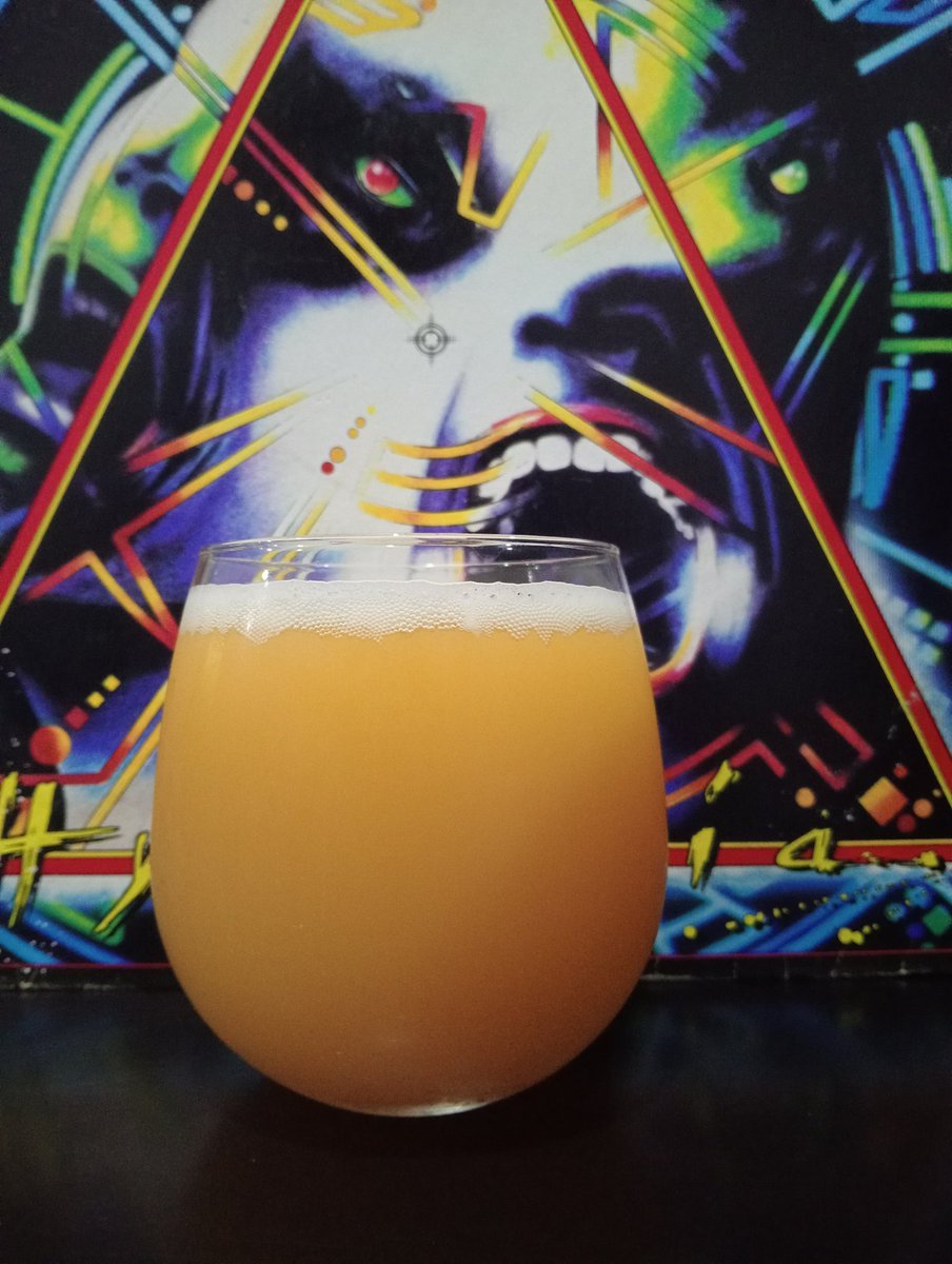 Sigue el #CebadaYVinyl con Food Buddies de Bottle Logic y <a href="/OtherHalfNYC/">Other Half Brewing</a> deliciosa Hazy Doble IPA amarga y lupulosa, 8.2%

Hysteria de <a href="/DefLeppard/">Def Leppard</a> 1987

#Frigus #beer #cerveza #craftbeer #beerme #beertime #beerlover #BrothelHB #vinylrecords #vinylcollector #drinkbeer #viernes