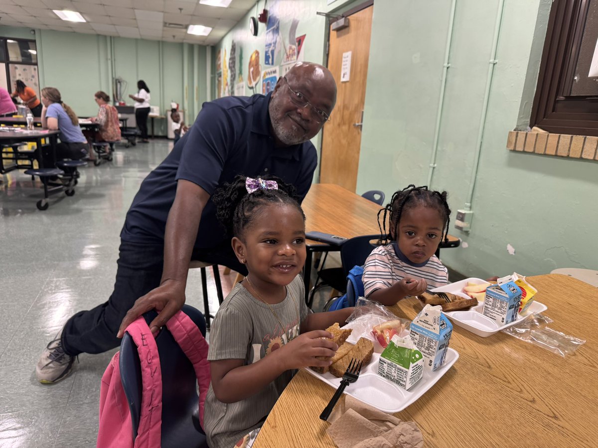 Fair Garden (@fair_garden) on Twitter photo Thank you to our students, parents, staff, and stakeholders to an awesome start to the 2025-2026 school year <a href="/fair_garden/">Fair Garden</a>. Thank you, Harper Brothers for your backpack donations to our school. βοΈπποΈπ€ Thank you to our students, parents, staff, and stakeholders to an awesome start to the 2025-2026 school year <a href="/fair_garden/">Fair Garden</a>. Thank you, Harper Brothers for your backpack donations to our school. βοΈπποΈπ€
