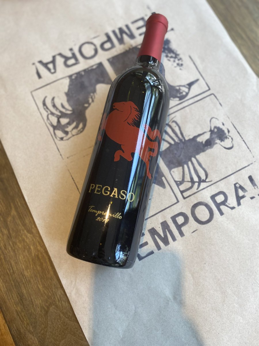 Restaurante Temporal (@resttemporal) on Twitter photo Delicioso vino mexicano de <a href="/VinosEncinillas/">VinosEncinillas</a> , perfecto para estas tardes lluviosas.
☎️5552115477 Delicioso vino mexicano de <a href="/VinosEncinillas/">VinosEncinillas</a> , perfecto para estas tardes lluviosas.
☎️5552115477