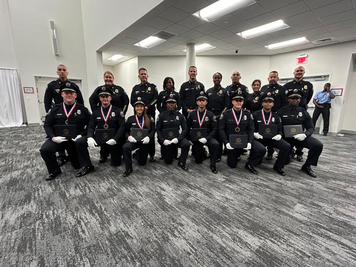 Congratulations to Basic Law Enforcement Class 396! You’ve made the Doral Police Department proud. May God bless and protect you on this journey. We can’t wait to see you hit the streets and serve our City with honor. 🖤💙🖤