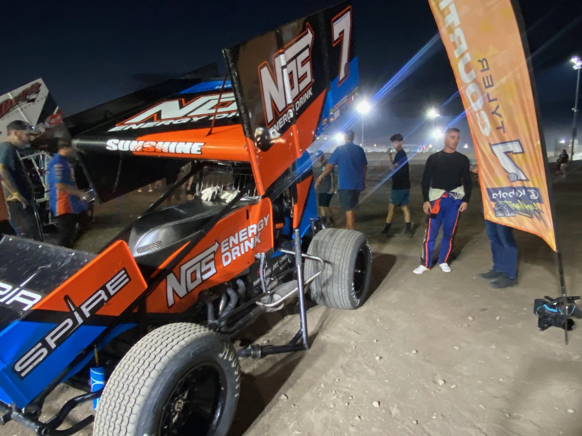 Clauson Marshall Racing (@clausonmarshall) on Twitter photo It’s feature time at <a href="/sdspeedway/">Silver Dollar Speedway</a>!
<a href="/GioScelzi/">Gio Scelzi</a> rolls off from 5th.
Tune in now on FloRacing: bit.ly/3JvoNv6 It’s feature time at <a href="/sdspeedway/">Silver Dollar Speedway</a>!
<a href="/GioScelzi/">Gio Scelzi</a> rolls off from 5th.
Tune in now on FloRacing: bit.ly/3JvoNv6
