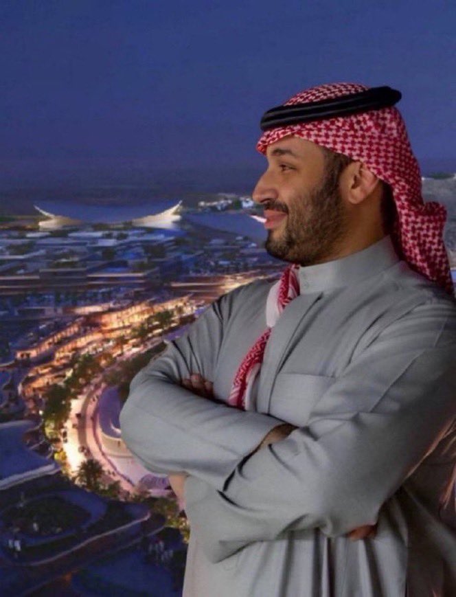 Yaseensaz1's tweet photo. 📌 #مقال بعنوان "شباب وبنات الوطن" 

كلمة قالها سمو #ولي_العهد الأمير محمد بن سلمان حفظه الله وسدده تعكس رؤيته الطموحة لتمكين الشباب السعودي وتعزيز دورهم في بناء مستقبل #المملكة_العربية_السعودية ،
لطالما أكّد سموّه على دعم الشباب وتشجيعه إذ يجزم حفظه الله إن ثروة المملكة الأولى التي لا تعادلها ثروة ولا تقدّر بثمن مهما بلغت هي #الشعب_السعودي الطموح ، والذي معظمه من فئة الشباب ، والذي دائماً ما يصفه بفخر البلاد وضمان مستقبله بعون الله ،

كما أكد كثيراً وفي مناسبات عديدة على أن الشباب السعودي يمتلك الوعي والثقافة والإبداع والقيم العالية والقدرة على العمل والعطاء بكفاءة ، 

هذه الرؤية تتجلى في دعم سموه لمبادرات تمكين الشباب، مثل إطلاق مركز #الملك_سلمان للشباب ومشاريع #رؤية "2030" التي تركّز على توفير فرص العمل والتعليم والإبتكار ، بعيدًا عن أي إحباط أو تثبيط ، بل بروح التحفيز والتفاؤل بقدرات الجيل الجديد ،

عندما يؤكد ويكرر سموه إن ثروتنا الحقيقية تكمن في شبابنا وبناتنا ومن خلال ثقته بهم ، 
هذه الكلمات تحمّل ابنائنا مسؤولية كبيرة وتخلق في قلوبهم جذوة الأمل وفي عقولهم نور العلم والإبداع وتمنحهم ثقة عظيمة ، إذ اصبحوا هم عماد المستقبل وروح الحاضر النابضة، ليصنعون بأيديهم غدًا مشرقًا يعانق السماء بحول الله 

يا شباب #الوطن وبناته، أنتم القوة التي لا تُضعف ، والحلم الذي لا ينطفئ تقدموا بثقة ، فإرادتكم تصنع المعجزات بحول الله وقوّته ، وطموحكم يبني الأمجاد ، استلهموا من فكر قائدكم ومن إرتباطكم بتراب هذا الوطن عزيمة لا تلين، ومن تاريخه نوراً يضيء دروبكم وكونوا كالنجوم في سماء وطنكم، تضيئون وترتقون، فبكم يزدهر المستقبل ويعلو شأن الأمة ولا تبتئسوا ولا تلتفتوا لكلمة عابرة مثبّطة من هنا او هناك طالما أيديكم بيد القائد المُلهم الأمير #محمد_بن_سلمان حفظه الله وسدده ،

امّا بعض التصريحات غير المسؤولة التي قد تتسبب في إحباط الشباب من الممكن أن تكون ضارة ، لاسيما إذا جاءت من أشخاص في مواقع مؤثرة كرجال أعمال او تجار واصحاب الشركات في القطاع الخاص ، او مدراء بعض المؤوسسات سواء حكومية او خاصّة ، حقيقة هذه التصريحات قد تزرع الشك وتقلل من الحماس والطموح، سيما في مجتمع يعتمد على طاقة الشباب لبناء المستقبل ، ولكن يجب على الشباب أن يروا في هذه التحديات دافعًا قوياً لإثبات أنفسهم، والتركيز على أهدافهم بدلاً من الإنصياع للإحباط والإلتفات لما يشغلهم عن مستقبلهم واهدافهم لبناء الوطن ،، الشباب السعودي سيثبت للجميع انه قادر وثابت ولن #يرقل .
حفظ الله القادة وولاة الامر ووفقهم لما فيه خير للبلاد والعباد .

✍️ ياسين سالم