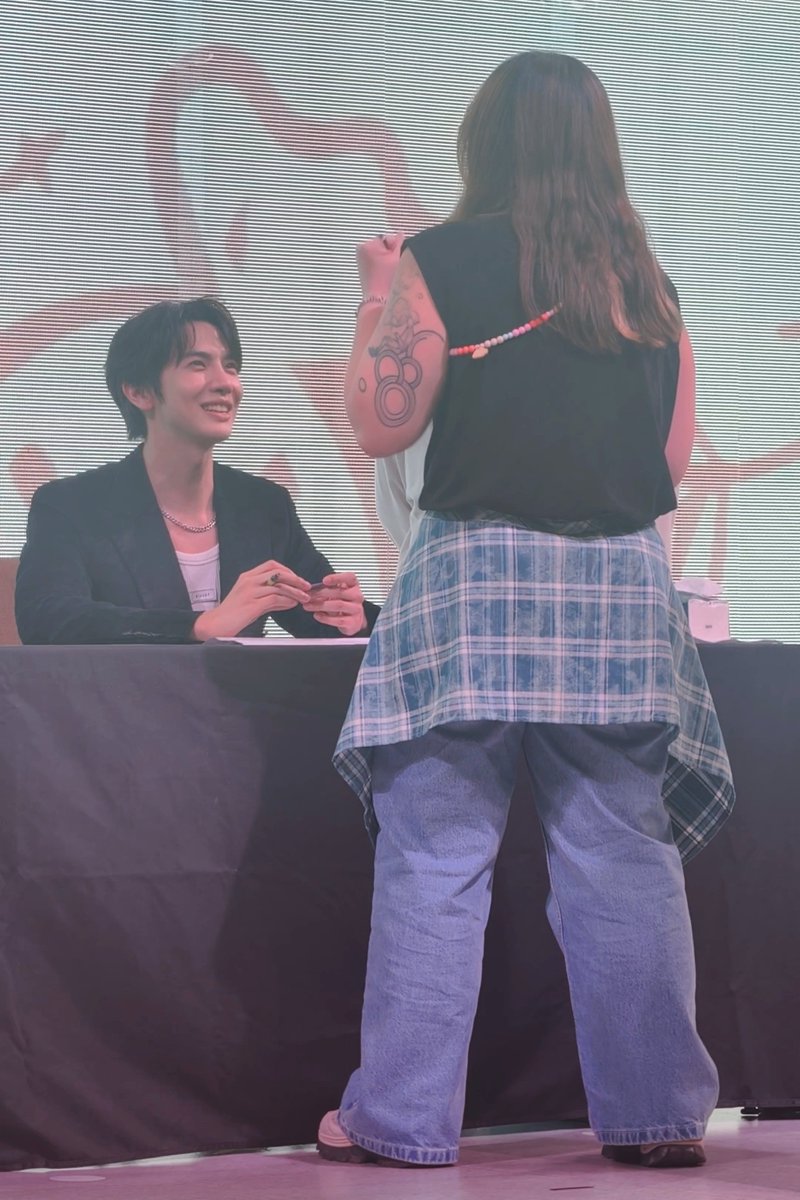 PY 🏳️🌈 (@ikan615) on Twitter photo throwback 01.03.2025
first meeting with him and kept attacked by his bright smile. Always love his energy!!
HEART UNLOCKED MAXKY
#maxky_rp <a href="/maxky_rp/">แม็กกี้ อันเดอร์สกอ อาร์พี</a> throwback 01.03.2025
first meeting with him and kept attacked by his bright smile. Always love his energy!!
HEART UNLOCKED MAXKY
#maxky_rp <a href="/maxky_rp/">แม็กกี้ อันเดอร์สกอ อาร์พี</a>