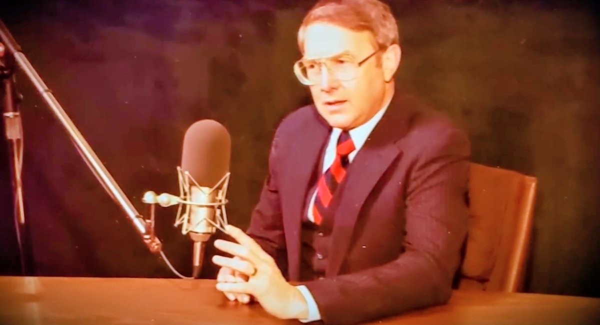 We've lost another one of the greats. If it weren't for the Trump administration, this year would seem so bad considering how many men of God we've lost. James Dobson, 220 million listeners per day. 150 different countries, 7000 stations. 
Focus On The Family ✝️🇺🇲