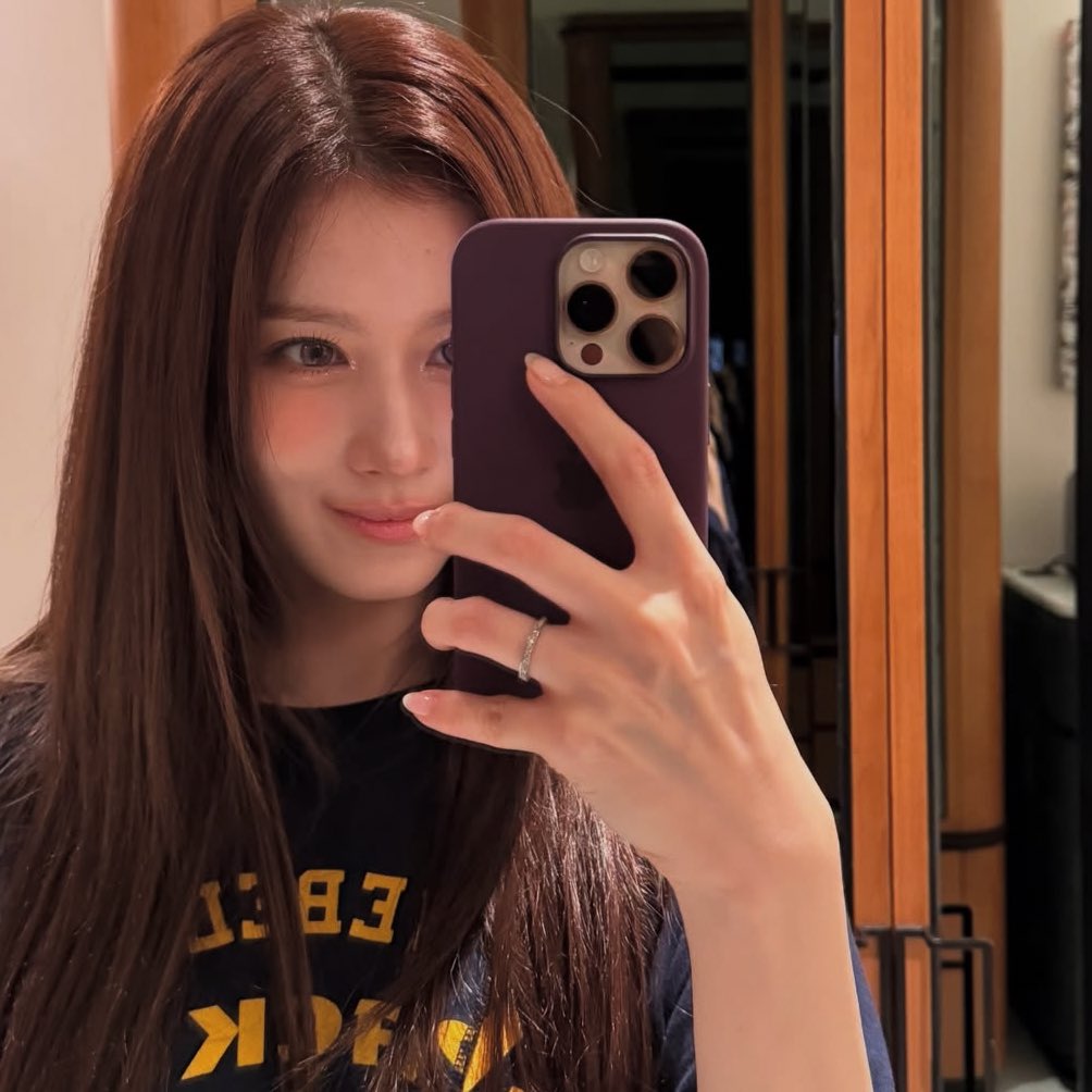 SANABESTGlRL's tweet photo. 🤎 https://t.co/UAHvQOUl2u