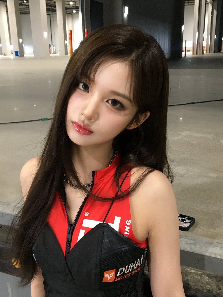 MEXE❤️🖤

#NMIXX #엔믹스 
#설윤 #SULLYOON